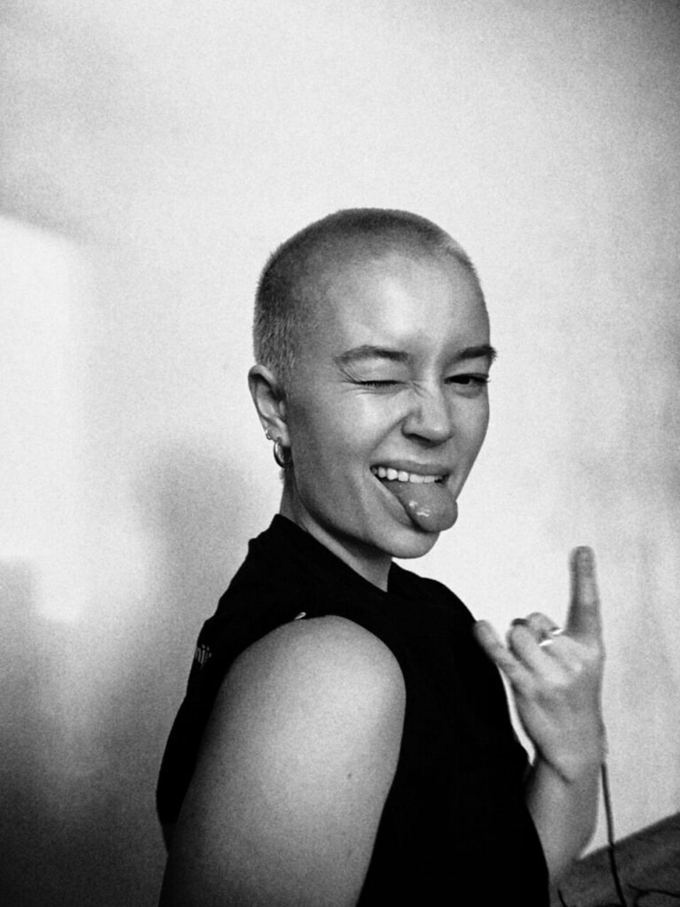 EVERYBODY Consulting
