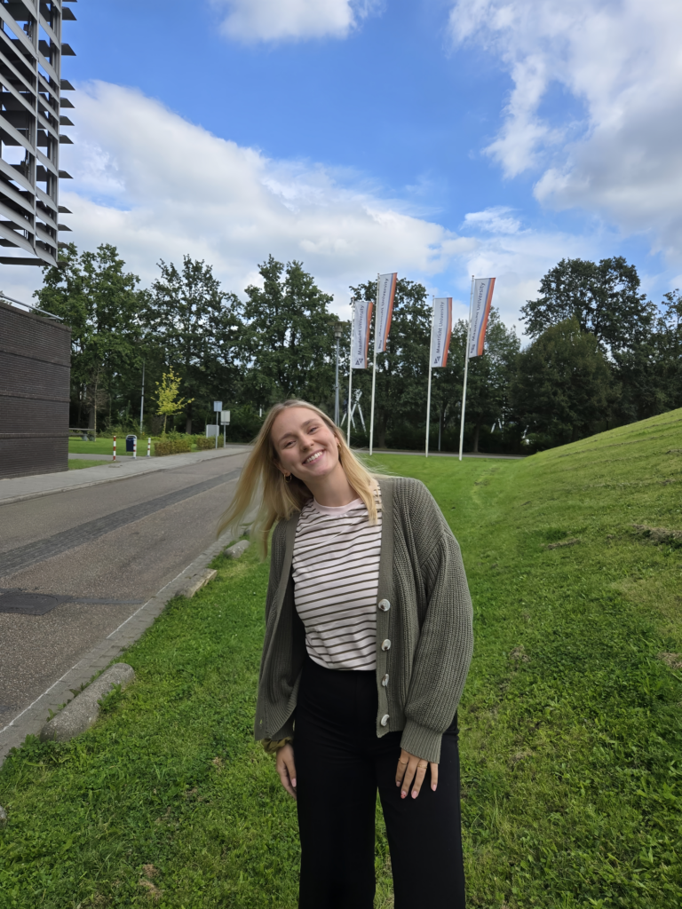 Lena Betge, PhD candidate
